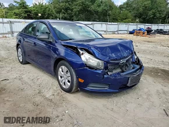 2013 Chevrolet Cruze LS z VIN 1G1PA5SG5D7303123, wystawiony jako Copart lot #81814465 z przebiegiem 192 215 mil mil oraz Szkoda całkowita • Salvage title. Historia ofert i sprzedaży dostępna na DreamBid. Obrazek 13.