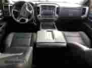 2015 GMC Sierra 1500 SLT z VIN 3GTU2VEC3FG486321, wystawiony jako Copart lot #71520885 z przebiegiem 45 718 mil mil oraz Szkoda całkowita • Salvage title. Historia ofert i sprzedaży dostępna na DreamBid. Obrazek 8.