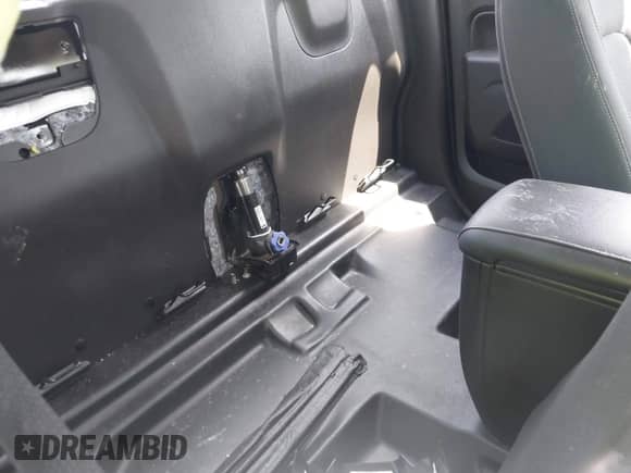 2021 Chevrolet Colorado 2WD LT with VIN 1GCHSCEA2M1269505, listed as a IAAI auction lot 42337316 with 59,756 mi miles and . Bid and sale history available at DreamBid. Image 8.