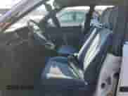 1990 Toyota Camry z VIN JT2SV21E3L0349179, wystawiony jako Copart lot #75125234 z przebiegiem 138 635 mil mil oraz Czysty tytuł • Clean title. Historia ofert i sprzedaży dostępna na DreamBid. Obrazek 7.