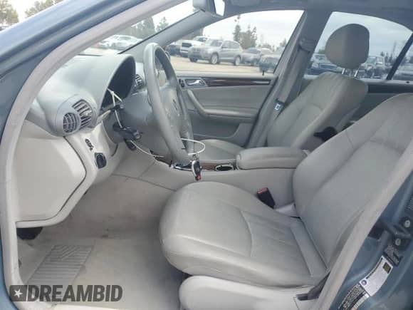 2007 Mercedes-Benz C 280 Luxury с VIN WDBRF54H77A918205, выставлен на аукционе Copart как лот 59161295 с пробегом 152 116 миль миль и Списание • Salvage title. История ставок и продаж доступна на DreamBid. Изображение 7.