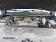 2018 Chevrolet Suburban LT z VIN 1GNSCHKC4JR207503, wystawiony jako IAAI lot #43225538 z przebiegiem 172 917 mil mil oraz . Historia ofert i sprzedaży dostępna na DreamBid. Obrazek 10.