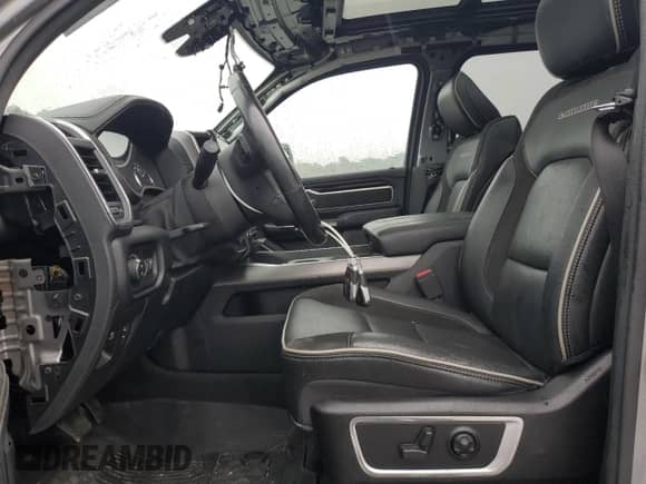 2021 Ram 1500 Laramie с VIN 1C6SRFJT2MN613652, выставлен на аукционе Copart как лот 83811715 с пробегом 46 191 миль миль и Списание • Salvage title. История ставок и продаж доступна на DreamBid. Изображение 7.