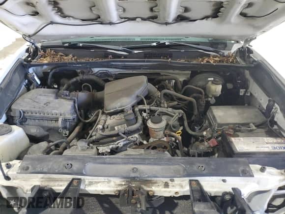 2016 Toyota Tacoma SR with VIN 5TFRX5GN5GX061704, listed as a Copart auction lot 86118635 with 124,775 mi miles and Salvage title. Bid and sale history available at DreamBid. Image 11.