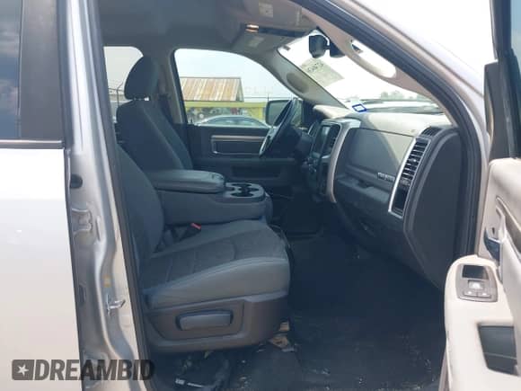 2016 Ram 1500 Big Horn с VIN 1C6RR6LG9GS209994, выставлен на аукционе IAAI как лот 42740436 с пробегом 114 132 миль миль и . История ставок и продаж доступна на DreamBid. Изображение 5.