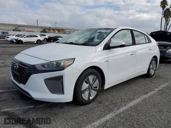 2019 Hyundai Ioniq Blue с VIN KMHC65LC5KU179366, выставлен на аукционе Copart как лот 86537395 с пробегом 189 584 миль миль и Списание • Salvage title. История ставок и продаж доступна на DreamBid. Изображение 1.