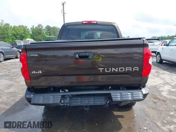 2019 Toyota Tundra SR5 с VIN 5TFAY5F10KX854202, выставлен на аукционе IAAI как лот 42184357 с пробегом 66 328 миль миль и . История ставок и продаж доступна на DreamBid. Изображение 16.