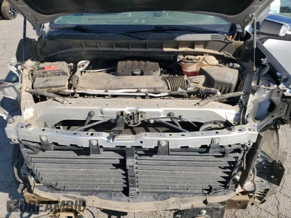 2019 Chevrolet Silverado 1500 LT z VIN 3GCPYDEK9KG147702, wystawiony jako Copart lot #90138625 z przebiegiem 113 051 mil mil oraz Szkoda całkowita • Salvage title. Historia ofert i sprzedaży dostępna na DreamBid. Obrazek 11.