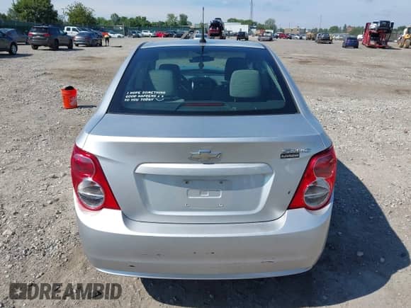 2012 Chevrolet Sonic LS с VIN 1G1JA5SH4C4174046, выставлен на аукционе IAAI как лот 42778332 с пробегом 91 525 миль миль и . История ставок и продаж доступна на DreamBid. Изображение 17.