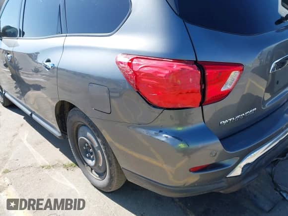 2020 Nissan Pathfinder SL z VIN 5N1DR2CN6LC582310, wystawiony jako IAAI lot #41826284 z przebiegiem 93 146 mil mil oraz . Historia ofert i sprzedaży dostępna na DreamBid. Obrazek 22.