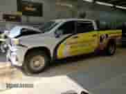 2021 Chevrolet Silverado 1500 Work Truck z VIN 3GCPWAEF0MG334207, wystawiony jako Copart lot #68634024 z przebiegiem 111 338 mil mil oraz Szkoda całkowita • Salvage title. Historia ofert i sprzedaży dostępna na DreamBid. Obrazek 1.