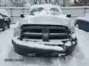 2012 Ram 1500 ST z VIN 3C6JD6DP2CG207886, wystawiony jako Copart lot #41557525 z przebiegiem 246 807 mil mil oraz Szkoda całkowita • Salvage title. Historia ofert i sprzedaży dostępna na DreamBid. Obrazek 5.