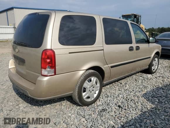 2006 Chevrolet Uplander LS с VIN 1GNDV23L96D123308, выставлен на аукционе Copart как лот 81063275 с пробегом 284 379 миль миль и Списание • Salvage title. История ставок и продаж доступна на DreamBid. Изображение 3.