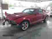 2006 Ford Mustang GT Deluxe z VIN 1ZVFT82H765156662, wystawiony jako IAAI lot #43391359 z przebiegiem 62 554 mil mil oraz . Historia ofert i sprzedaży dostępna na DreamBid. Obrazek 18.