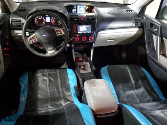 2014 Subaru Forester Limited z VIN JF2SJAJC4EH469915, wystawiony jako Copart lot #82171955 z przebiegiem 169 460 mil mil oraz Szkoda całkowita • Salvage title. Historia ofert i sprzedaży dostępna na DreamBid. Obrazek 8.