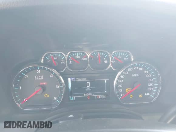 2018 Chevrolet Tahoe LT z VIN 1GNSCBKC9JR360617, wystawiony jako IAAI lot #42134543 z przebiegiem 81 040 mil mil oraz . Historia ofert i sprzedaży dostępna na DreamBid. Obrazek 7.
