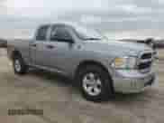 2023 Ram 1500 Tradesman z VIN 1C6RR7FT5PS537475, wystawiony jako Copart lot #55793415 z przebiegiem 46 382 mil mil oraz Szkoda całkowita • Salvage title. Historia ofert i sprzedaży dostępna na DreamBid. Obrazek 4.