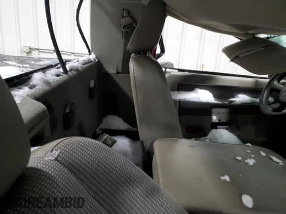 2008 Dodge 1500 ST с VIN 1D7HU16N48J143612, выставлен на аукционе Copart как лот 87605255 с пробегом Не указан миль и Списание • Salvage title. История ставок и продаж доступна на DreamBid. Изображение 10.