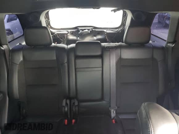 2021 Jeep Grand Cherokee Trackhawk z VIN 1C4RJFN9XMC842590, wystawiony jako Copart lot #58336885 z przebiegiem Nie podano mil oraz Szkoda całkowita • Salvage title. Historia ofert i sprzedaży dostępna na DreamBid. Obrazek 10.