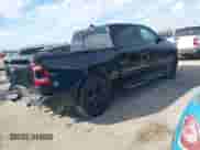 2021 Ram 1500 Lone Star z VIN 1C6RREFT9MN629588, wystawiony jako IAAI lot #41388994 z przebiegiem 85 508 mil mil oraz . Historia ofert i sprzedaży dostępna na DreamBid. Obrazek 4.