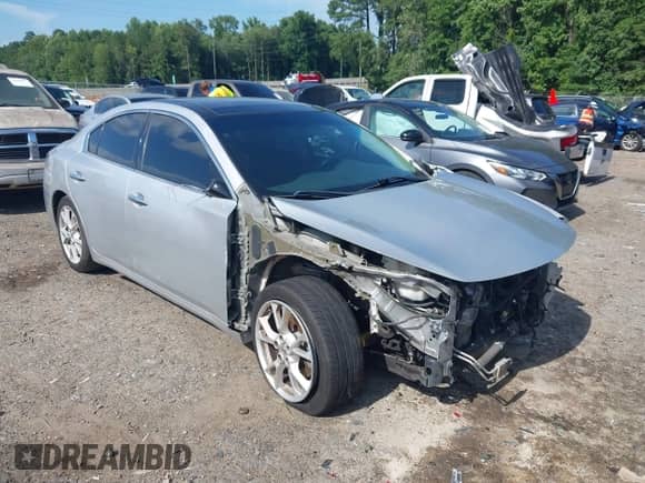 2014 Nissan Maxima SV z VIN 1N4AA5AP1EC455171, wystawiony jako IAAI lot #42603177 z przebiegiem 181 619 mil mil oraz . Historia ofert i sprzedaży dostępna na DreamBid. Obrazek 1.