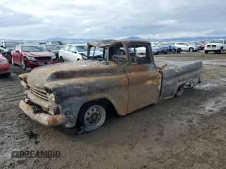 1959 Chevrolet Silverado 1500 z VIN 3A59J118932, wystawiony jako Copart lot #45545915 z przebiegiem Nie podano mil oraz Czysty tytuł • Clean title. Historia ofert i sprzedaży dostępna na DreamBid. Obrazek 1.