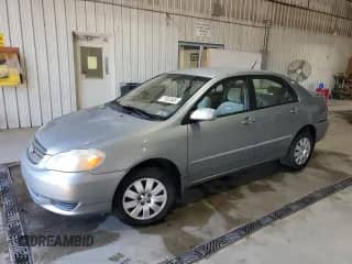 2003 Toyota Corolla CE z VIN 2T1BR38E83C099628, wystawiony jako Copart lot #71662445 z przebiegiem 234 621 mil mil oraz Szkoda całkowita • Salvage title. Historia ofert i sprzedaży dostępna na DreamBid. Obrazek 1.