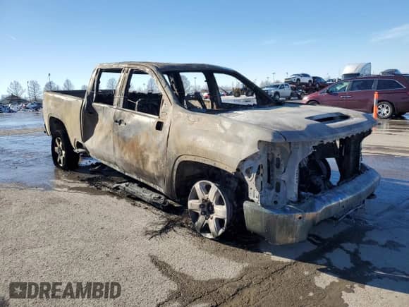 2020 Chevrolet Silverado 3500HD LTZ z VIN 1GC4YUEY2LF205126, wystawiony jako Copart lot #89109035 z przebiegiem Nie podano mil oraz Nie do naprawy • Non repairable. Historia ofert i sprzedaży dostępna na DreamBid. Obrazek 4.