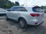 2019 Kia Sorento LX with VIN 5XYPG4A50KG564322, listed as a IAAI auction lot 43285789 with 108,164 mi miles and . Bid and sale history available at DreamBid. Image 3.