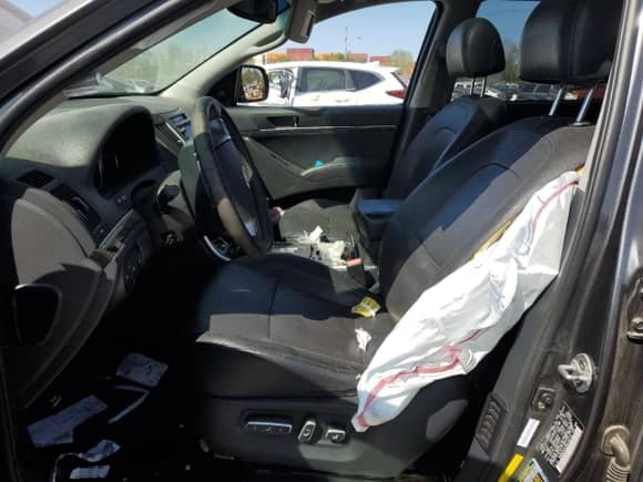 2011 Hyundai Veracruz Limited с VIN KM8NU4CC9BU163132, выставлен на аукционе Copart как лот 70617054 с пробегом Не указан миль и Списание • Salvage title. История ставок и продаж доступна на DreamBid. Изображение 7.