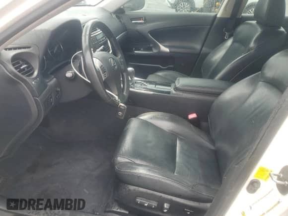 2013 Lexus IS 250 z VIN JTHBF5C27D5189058, wystawiony jako Copart lot #68551035 z przebiegiem 166 625 mil mil oraz Szkoda całkowita • Salvage title. Historia ofert i sprzedaży dostępna na DreamBid. Obrazek 7.