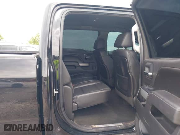 2015 Chevrolet Silverado 2500HD LTZ с VIN 1GC1KWE8XFF642344, выставлен на аукционе IAAI как лот 43053101 с пробегом 169 693 миль миль и . История ставок и продаж доступна на DreamBid. Изображение 8.