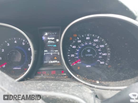 2014 Hyundai Santa Fe with VIN 5XYZU3LA2EG173067, listed as a IAAI auction lot 43309222 with 136,499 mi miles and . Bid and sale history available at DreamBid. Image 7.