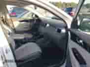 2016 Kia Sorento SXL z VIN 5XYPKDA57GG146717, wystawiony jako IAAI lot #43018518 z przebiegiem 180 078 mil mil oraz . Historia ofert i sprzedaży dostępna na DreamBid. Obrazek 5.