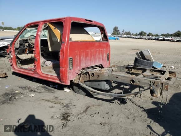 2004 Chevrolet Silverado 1500 LT with VIN 2GCEC13T441419939, listed as a Copart auction lot 71650585 with Not provided miles and Salvage title. Bid and sale history available at DreamBid. Image 2.