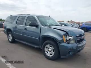 2008 Chevrolet Suburban LTZ with VIN 3GNFC16038G188302, listed as a IAAI auction lot 43240265 with 145,947 mi miles and . Bid and sale history available at DreamBid. Image 1.