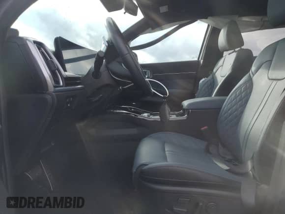 2025 Kia Sorento SX Prestige with VIN KNDRMDJH2S5299570, listed as a Copart auction lot 82481984 with 4,325 mi miles and Salvage title. Bid and sale history available at DreamBid. Image 7.