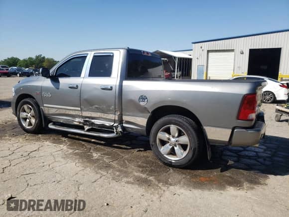 2013 Ram 1500 Tradesman z VIN 1C6RR6FTXDS518247, wystawiony jako Copart lot #51236085 z przebiegiem 108 654 mil mil oraz Szkoda całkowita • Salvage title. Historia ofert i sprzedaży dostępna na DreamBid. Obrazek 2.