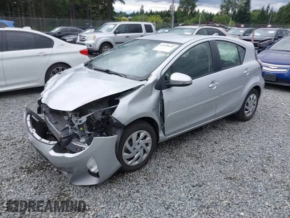 2015 Toyota Prius One z VIN JTDKDTB37F1098842, wystawiony jako IAAI lot #42599025 z przebiegiem 87 264 mil mil oraz . Historia ofert i sprzedaży dostępna na DreamBid. Obrazek 2.