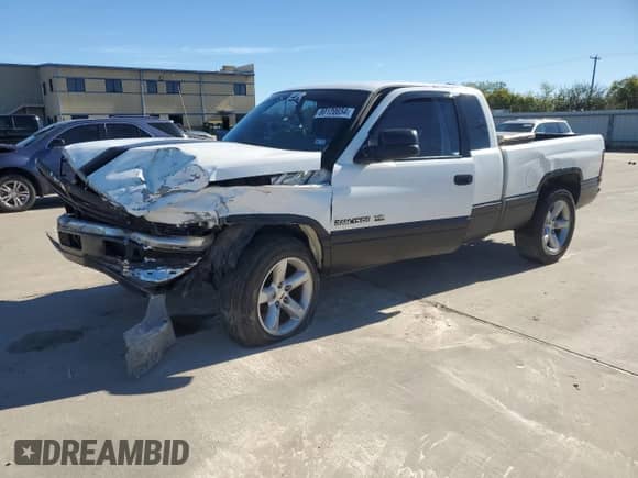 2001 Dodge 1500 с VIN 3B7HC12YX1G185822, выставлен на аукционе Copart как лот 80120654 с пробегом 240 515 миль миль и Списание • Salvage title. История ставок и продаж доступна на DreamBid. Изображение 1.