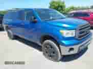 2010 Toyota Tundra с VIN 5TFUY5F13AX103560, выставлен на аукционе IAAI как лот 42571973 с пробегом 205 378 миль миль и . История ставок и продаж доступна на DreamBid. Изображение 1.