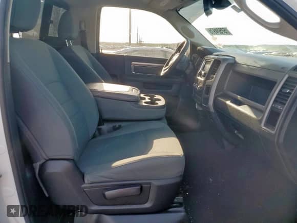 2016 Ram 1500 Tradesman с VIN 3C6JR6DT9GG157461, выставлен на аукционе Copart как лот 57524975 с пробегом 109 355 миль миль и Списание • Salvage title. История ставок и продаж доступна на DreamBid. Изображение 10.