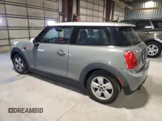 2016 MINI Hardtop with VIN WMWXP5C52GT739293, listed as a Copart auction lot 60292095 with 136,153 mi miles and Salvage title. Bid and sale history available at DreamBid. Image 2.