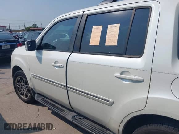 2015 Honda Pilot Touring с VIN 5FNYF3H92FB007774, выставлен на аукционе IAAI как лот 43083627 с пробегом 148 676 миль миль и . История ставок и продаж доступна на DreamBid. Изображение 14.