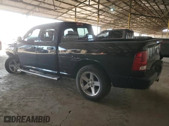 2010 Dodge 1500 SLT z VIN 1D7RB1GTXAS176234, wystawiony jako Copart lot #74632644 z przebiegiem 139 506 mil mil oraz Szkoda całkowita • Salvage title. Historia ofert i sprzedaży dostępna na DreamBid. Obrazek 2.