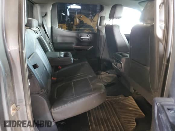 2020 Chevrolet Silverado 1500 LTZ с VIN 3GCUYGET2LG208709, выставлен на аукционе Copart как лот 42151615 с пробегом 189 131 миль миль и Списание • Salvage title. История ставок и продаж доступна на DreamBid. Изображение 10.
