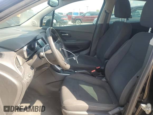 2017 Chevrolet Trax LS с VIN 3GNCJKSB1HL151374, выставлен на аукционе Copart как лот 80903015 с пробегом 103 412 миль миль и Чистый • Clean title. История ставок и продаж доступна на DreamBid. Изображение 7.