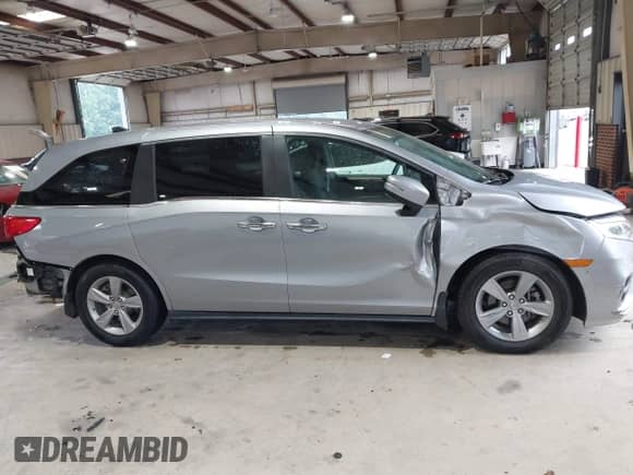 2020 Honda Odyssey EX с VIN 5FNRL6H52LB065892, выставлен на аукционе IAAI как лот 42932103 с пробегом 91 681 миль миль и . История ставок и продаж доступна на DreamBid. Изображение 14.