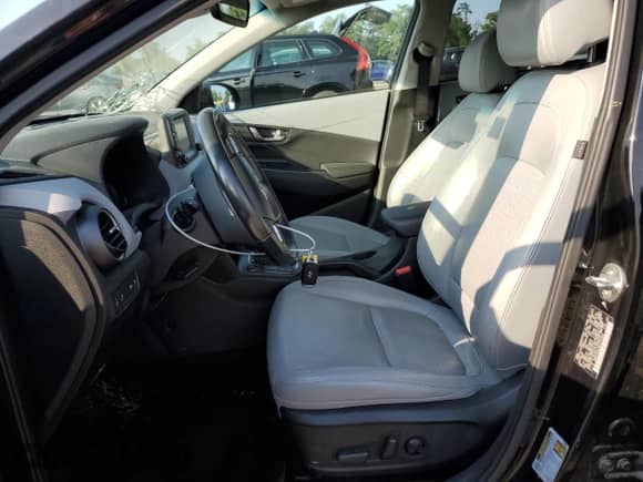 2019 Hyundai Kona Limited с VIN KM8K33A5XKU274342, выставлен на аукционе Copart как лот 66129155 с пробегом 93 033 миль миль и Списание • Salvage title. История ставок и продаж доступна на DreamBid. Изображение 7.