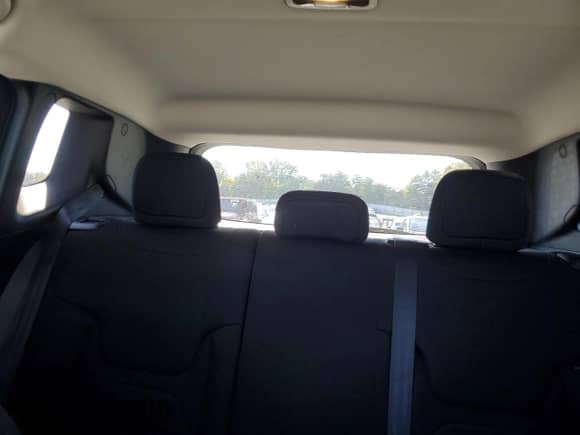 2018 Jeep Renegade Latitude with VIN ZACCJABB9JPJ07071, listed as a Copart auction lot 71979965 with 142,641 mi miles and Salvage title. Bid and sale history available at DreamBid. Image 10.